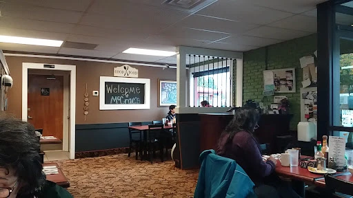 McCrae's Country Cafe